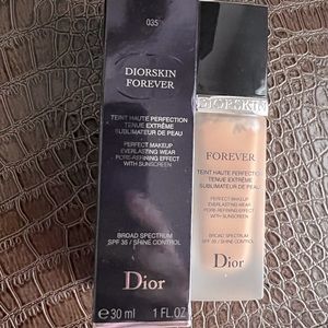 Diorskin Forever in 035 shade